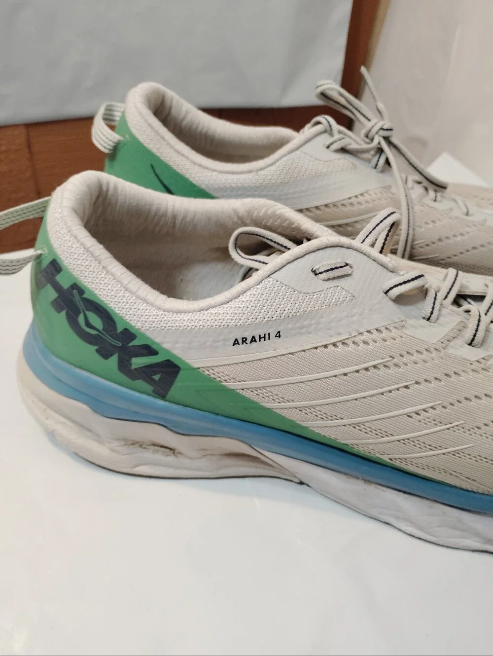 Hoka One One Arahi 4 Shoes Mens Size 13 Gray Running Comfort Walking Sneakers